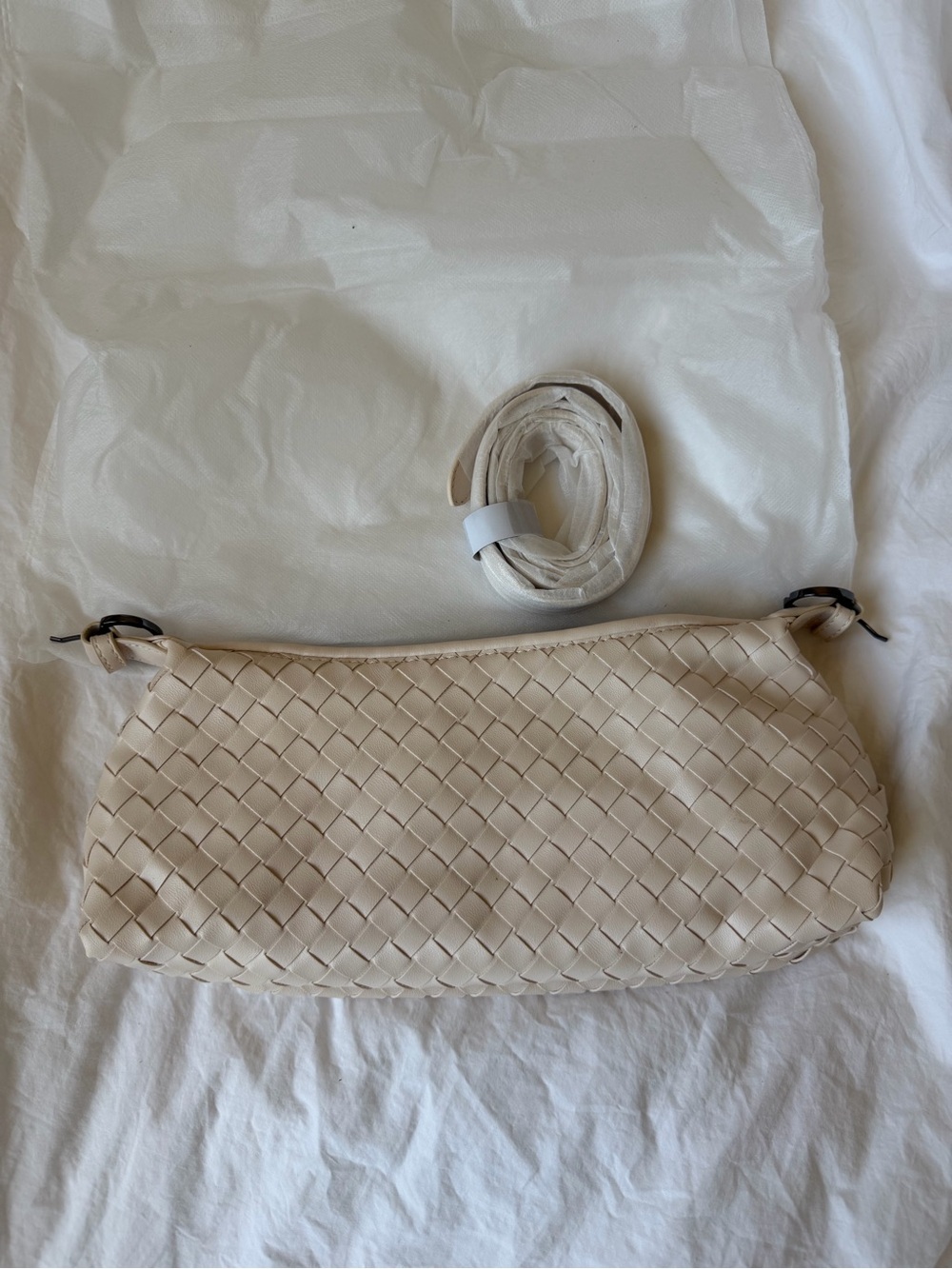 woven cream color faux leather purse
